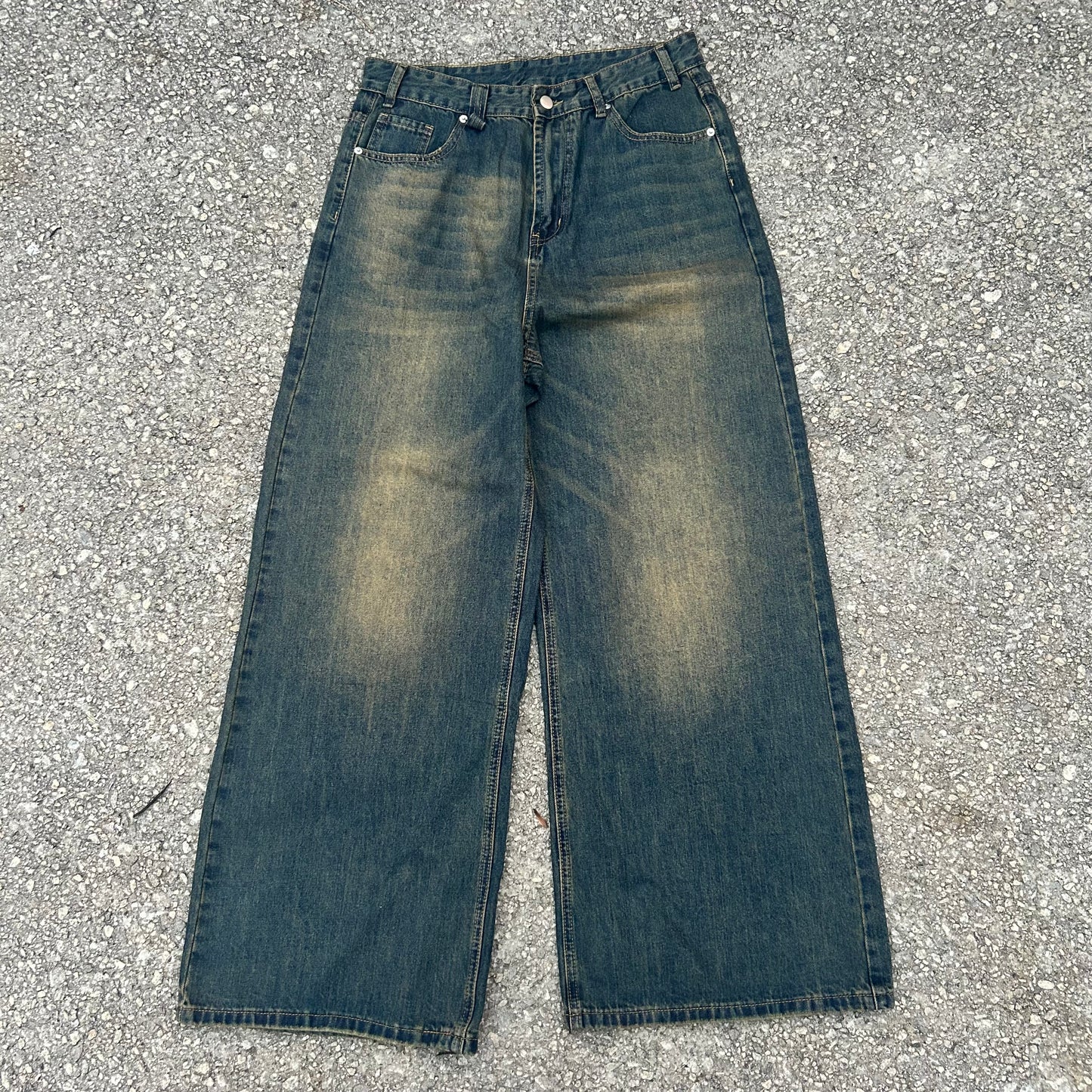 Shorline washed denim